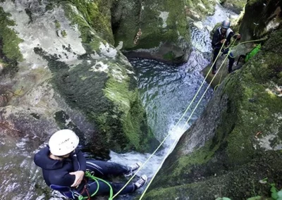 Canyoning aux Gorges du Flumen dans le Jura